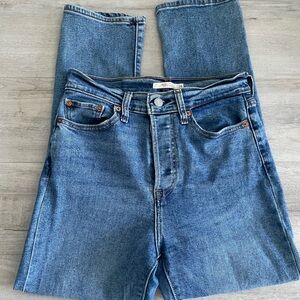 Levi’s Wedgie Straight Leg Jeans
